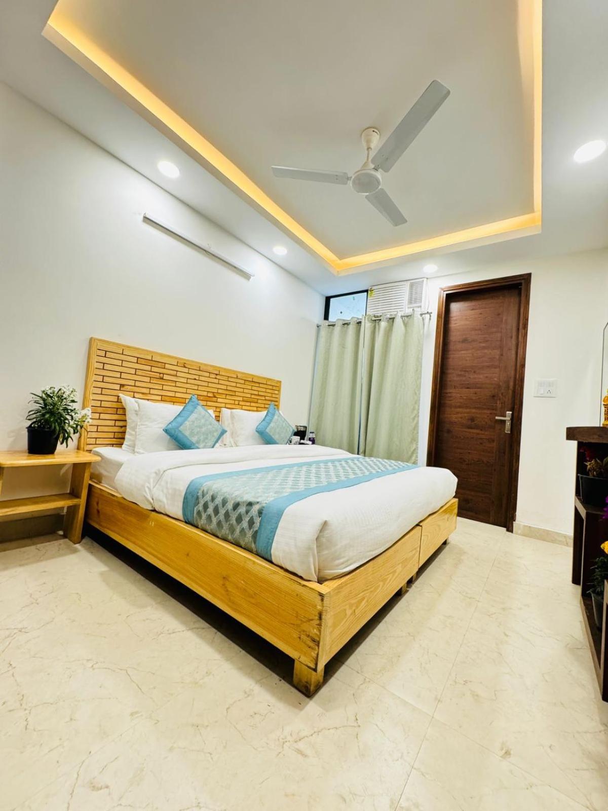 Hotel Ashram View Just 10 Minute Away Form Nizamuddin Railway Station New Delhi Eksteriør bilde